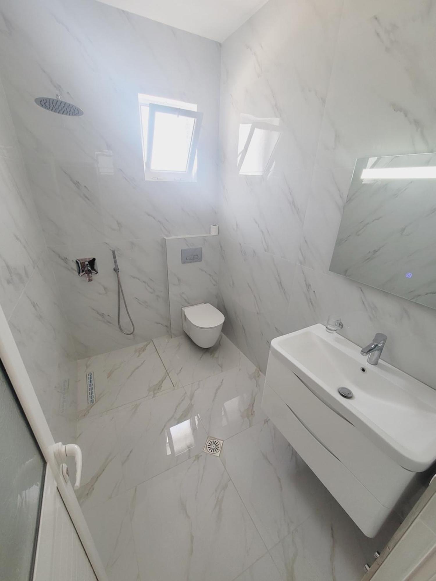 Makla Apartament Saranda