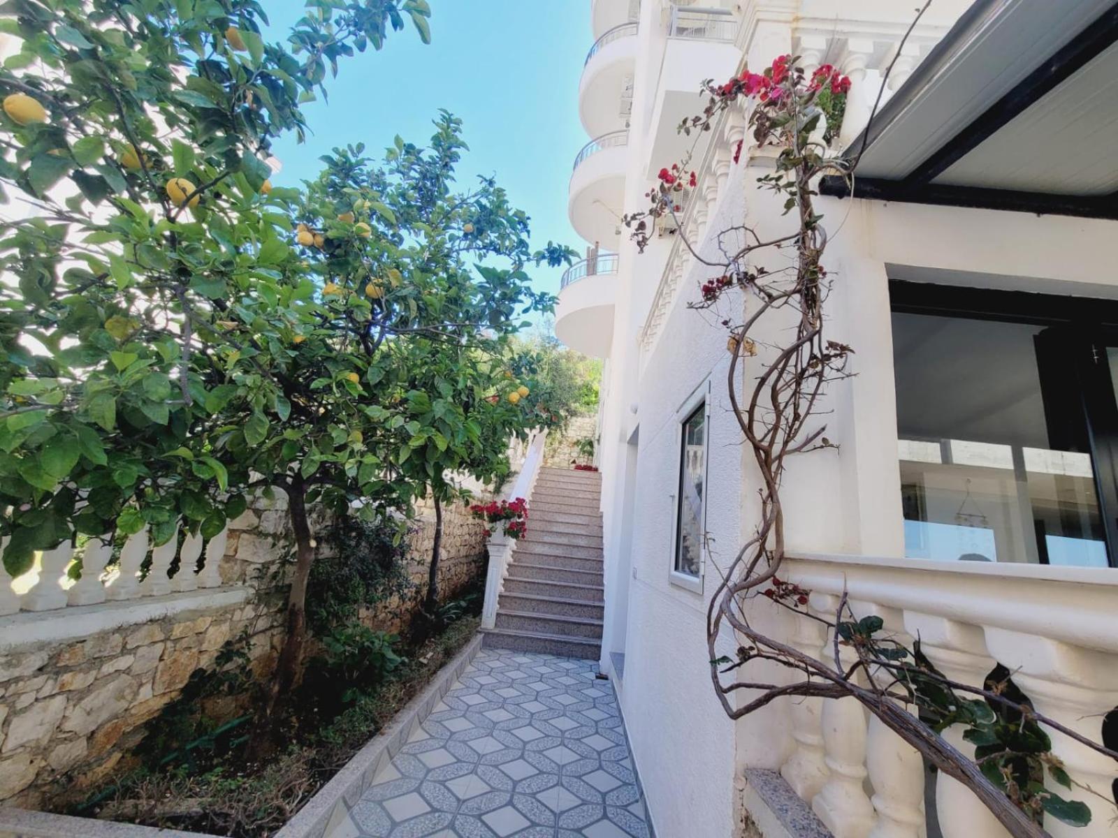 Makla * Sarandë