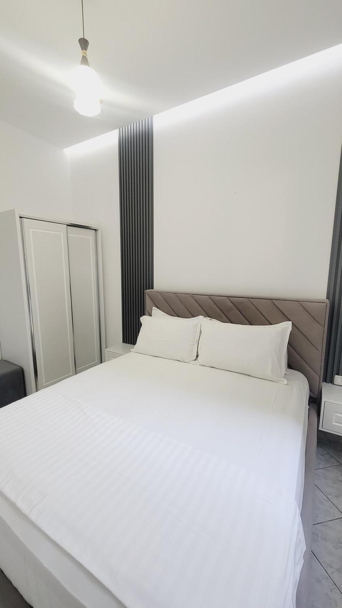 Apartament Makla *